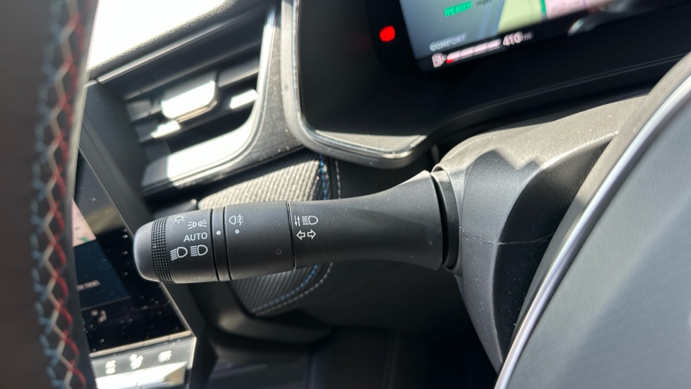 Renault Symbioz 1.6 E-Tech FHEV 145 Techno Esprit Alpine 5dr Auto Hybrid Estate - Image 24