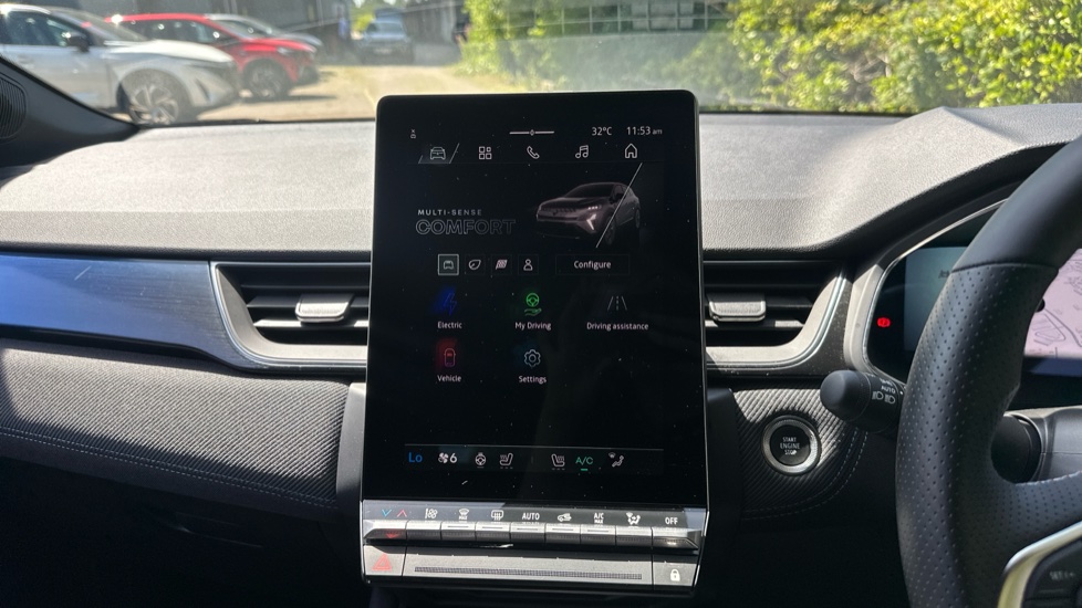 Renault Symbioz 1.6 E-Tech FHEV 145 Techno Esprit Alpine 5dr Auto Hybrid Estate - Image 27