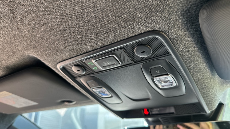 Renault Symbioz 1.6 E-Tech FHEV 145 Techno Esprit Alpine 5dr Auto Hybrid Estate - Image 34