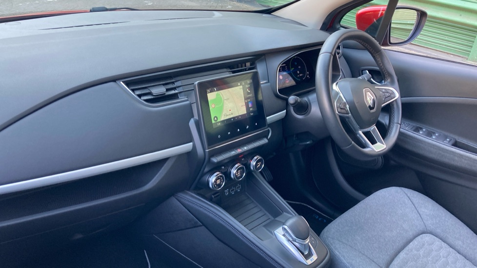 Renault Zoe 100kW Iconic R135 50kWh Rapid Charge 5dr Auto Electric Hatchback - Image 9