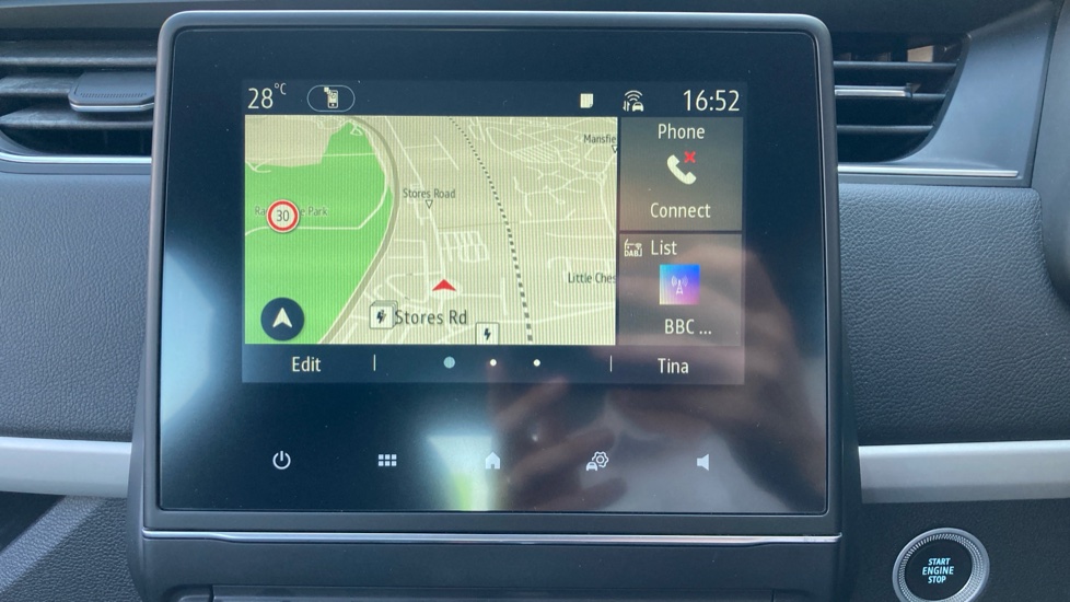 Renault Zoe 100kW Iconic R135 50kWh Rapid Charge 5dr Auto Electric Hatchback - Image 12