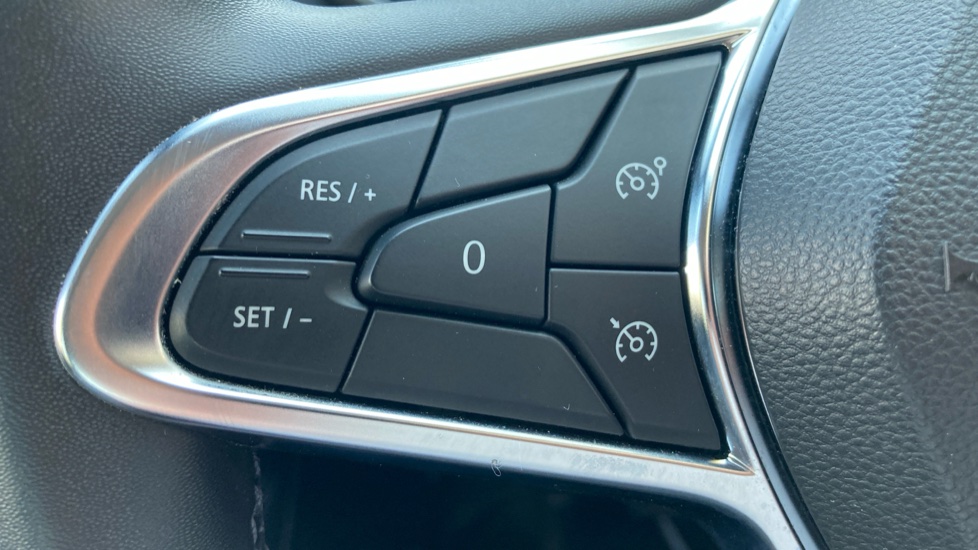 Renault Zoe 100kW Iconic R135 50kWh Rapid Charge 5dr Auto Electric Hatchback - Image 21