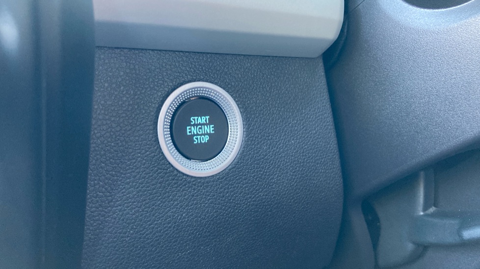 Renault Zoe 100kW Iconic R135 50kWh Rapid Charge 5dr Auto Electric Hatchback - Image 27