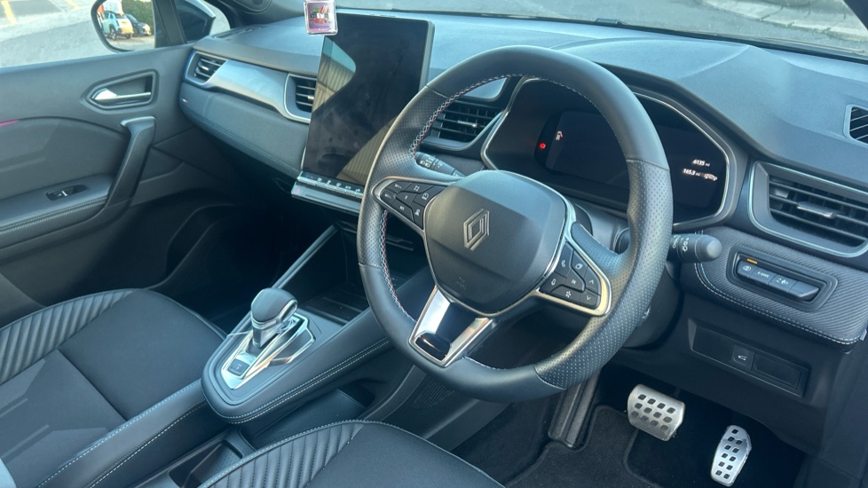 Renault Symbioz 1.6 E-Tech FHEV 145 Techno Esprit Alpine 5dr Auto Hybrid Estate - Image 11