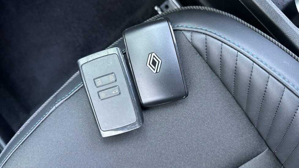 Renault Symbioz 1.6 E-Tech FHEV 145 Techno Esprit Alpine 5dr Auto Hybrid Estate - Image 20