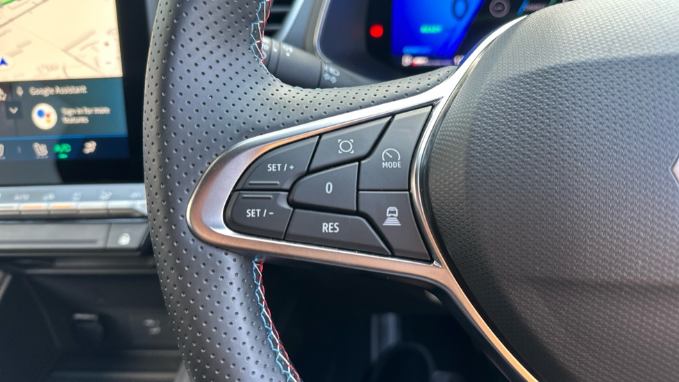 Renault Symbioz 1.6 E-Tech FHEV 145 Techno Esprit Alpine 5dr Auto Hybrid Estate - Image 21