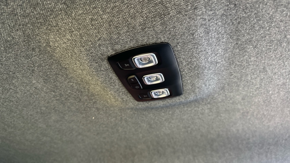 Renault Symbioz 1.6 E-Tech FHEV 145 Techno Esprit Alpine 5dr Auto Hybrid Estate - Image 32