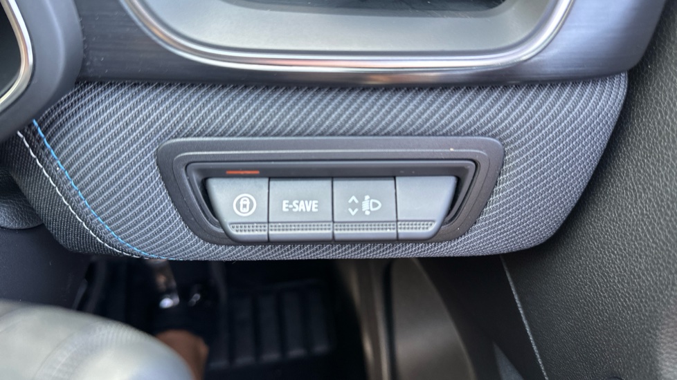 Renault Symbioz 1.6 E-Tech FHEV 145 Techno Esprit Alpine 5dr Auto Hybrid Estate - Image 33