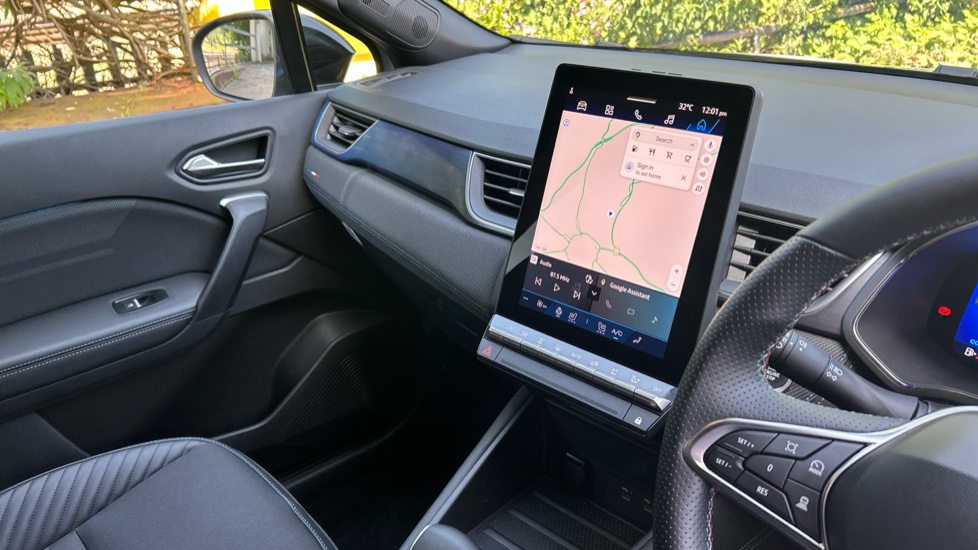 Renault Symbioz 1.6 E-Tech FHEV 145 Techno Esprit Alpine 5dr Auto Hybrid Estate - Image 14