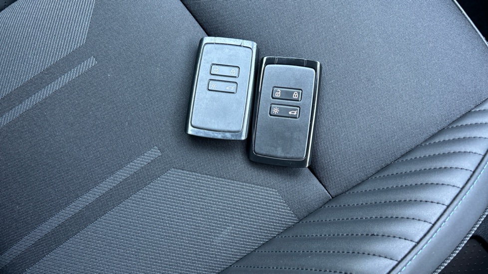Renault Symbioz 1.6 E-Tech FHEV 145 Techno Esprit Alpine 5dr Auto Hybrid Estate - Image 19