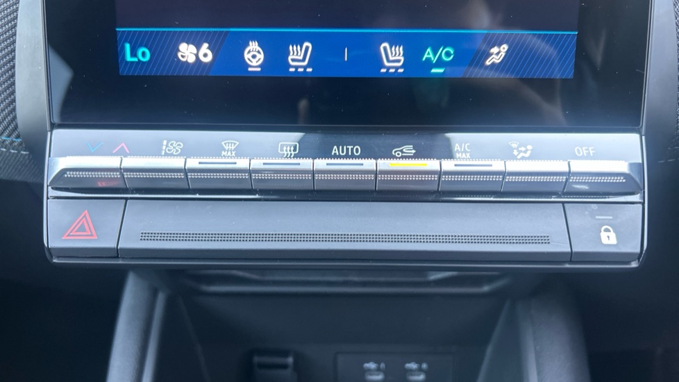 Renault Symbioz 1.6 E-Tech FHEV 145 Techno Esprit Alpine 5dr Auto Hybrid Estate - Image 22