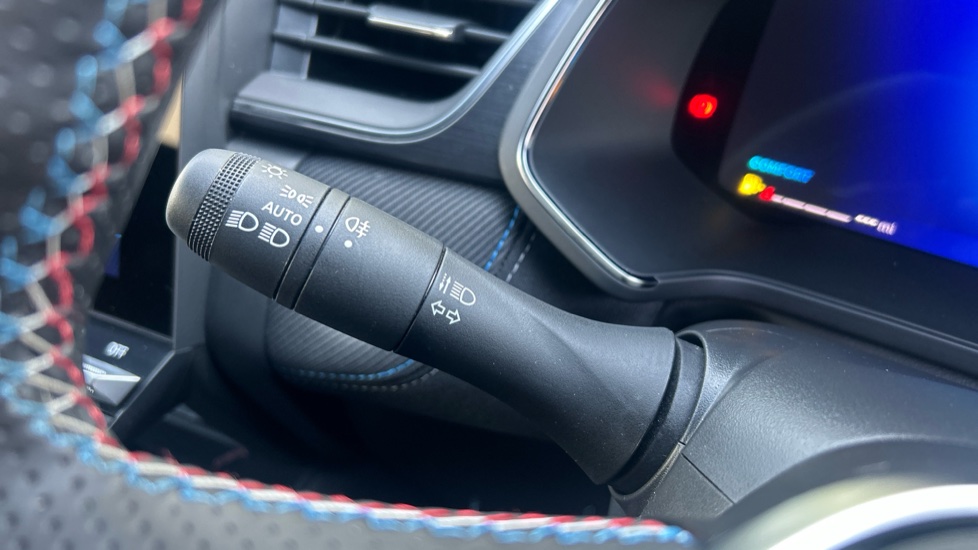 Renault Symbioz 1.6 E-Tech FHEV 145 Techno Esprit Alpine 5dr Auto Hybrid Estate - Image 31