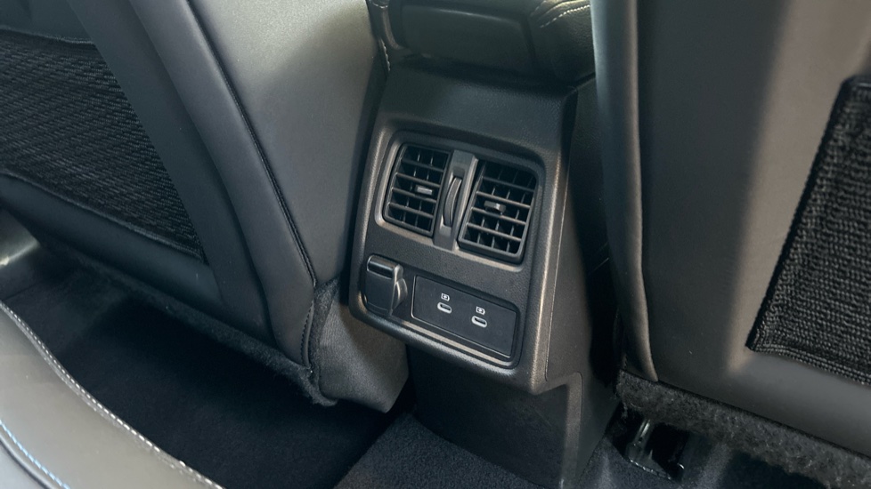 Renault Symbioz 1.6 E-Tech FHEV 145 Techno Esprit Alpine 5dr Auto Hybrid Estate - Image 36