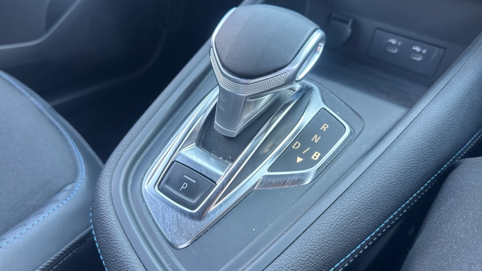 Renault Symbioz 1.6 E-Tech FHEV 145 Techno Esprit Alpine 5dr Auto Hybrid Estate - Image 37