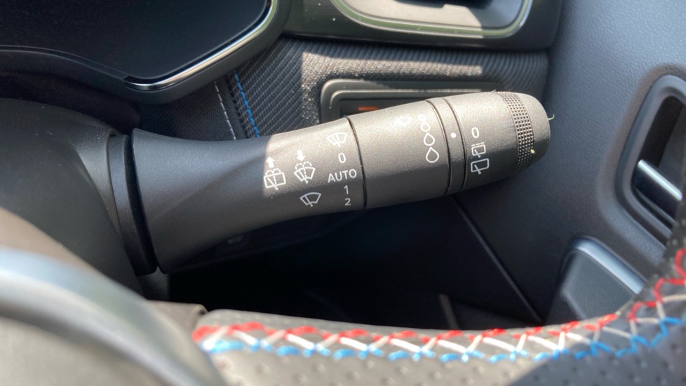 Renault Symbioz 1.6 E-Tech FHEV 145 Techno Esprit Alpine 5dr Auto Hybrid Estate - Image 34