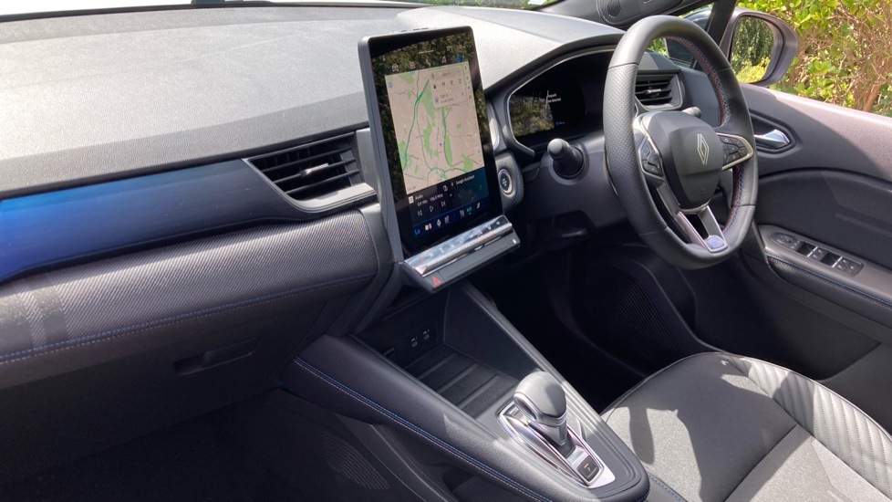 Renault Symbioz 1.6 E-Tech FHEV 145 Techno Esprit Alpine 5dr Auto Hybrid Estate - Image 9