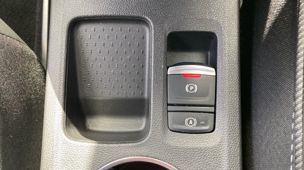 Renault Symbioz 1.6 E-Tech FHEV 145 Techno Esprit Alpine 5dr Auto Hybrid Estate - Image 21