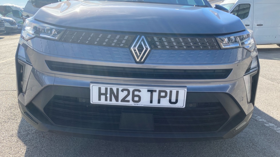 Renault Captur 1.2 TCE 115 Techno 5dr Petrol Hatchback - Image 31