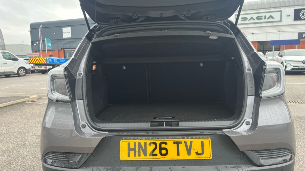 Renault Captur 1.2 TCE 115 Techno 5dr Petrol Hatchback - Image 4