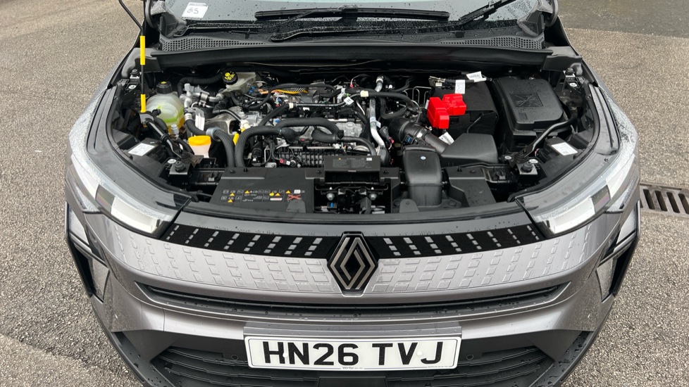 Renault Captur 1.2 TCE 115 Techno 5dr Petrol Hatchback - Image 8