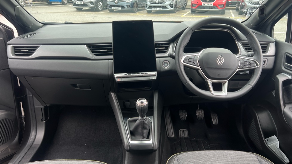 Renault Captur 1.2 TCE 115 Techno 5dr Petrol Hatchback - Image 10