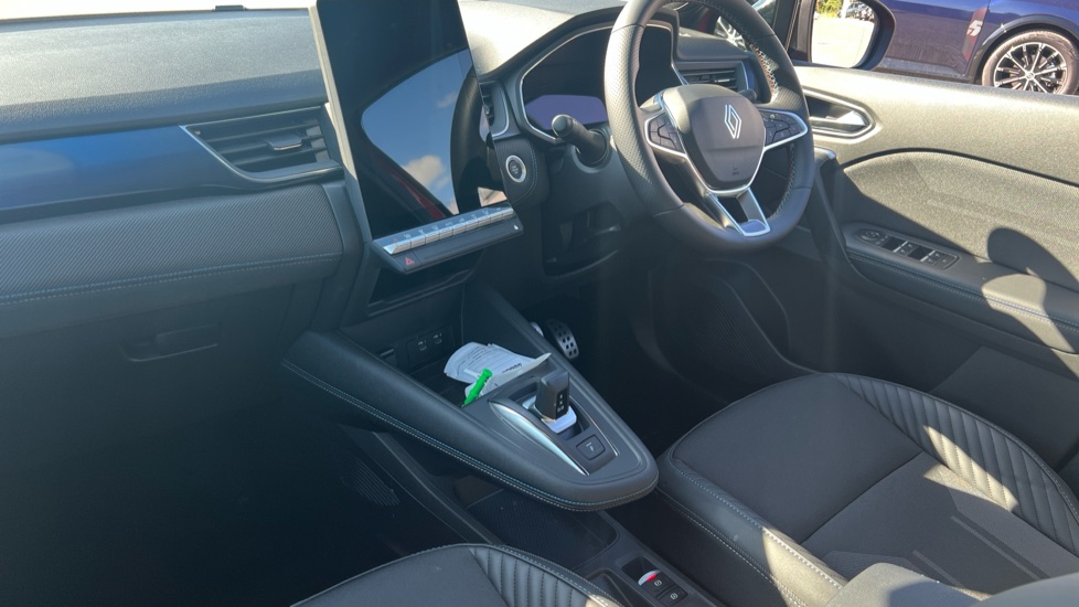 Renault Symbioz 1.8 E-Tech FHEV 160 Techno Esprit Alpine 5dr Auto Hybrid Estate - Image 9