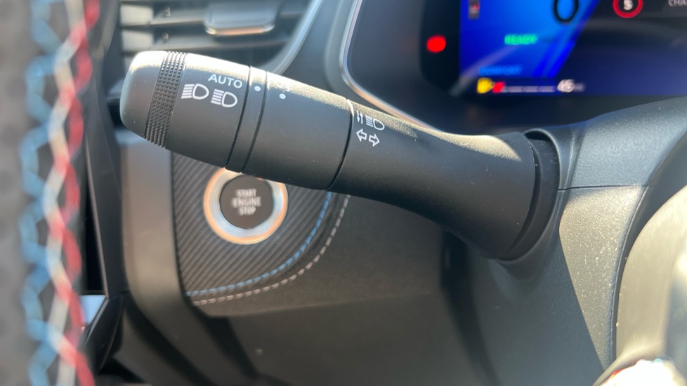 Renault Symbioz 1.8 E-Tech FHEV 160 Techno Esprit Alpine 5dr Auto Hybrid Estate - Image 38