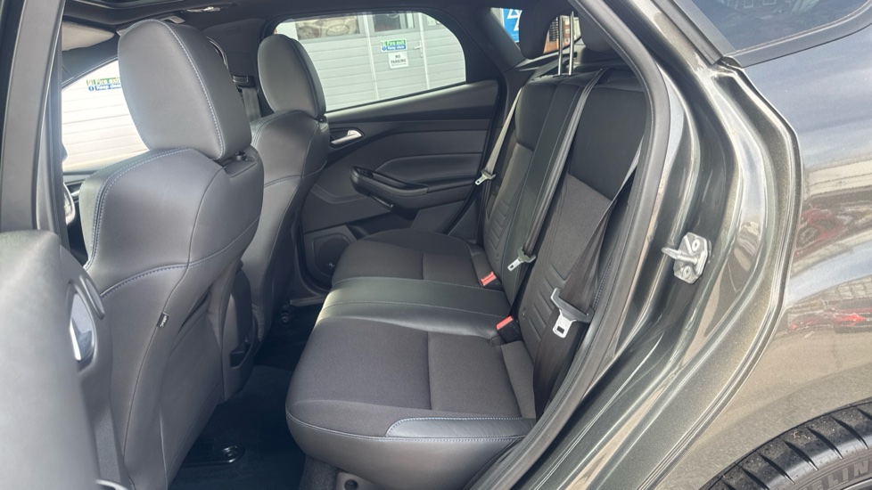 Ford Focus RS 2.3 EcoBoost 5dr Petrol Hatchback - Image 16