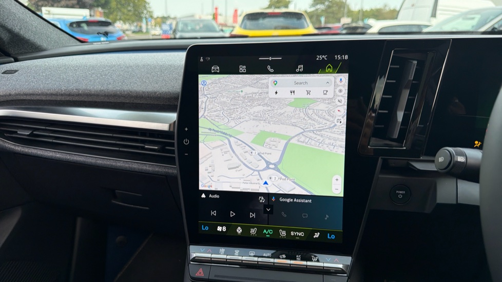 Renault Scenic E-Tech 160kW Iconic Esprit Alpine 87kWh Long Range 5dr AT Electric Estate - Image 12