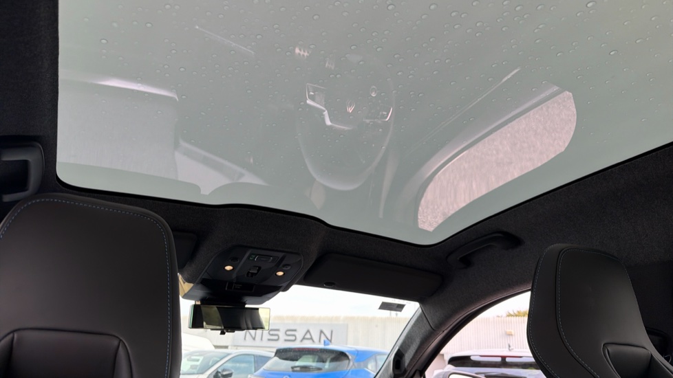 Renault Scenic E-Tech 160kW Iconic Esprit Alpine 87kWh Long Range 5dr AT Electric Estate - Image 21