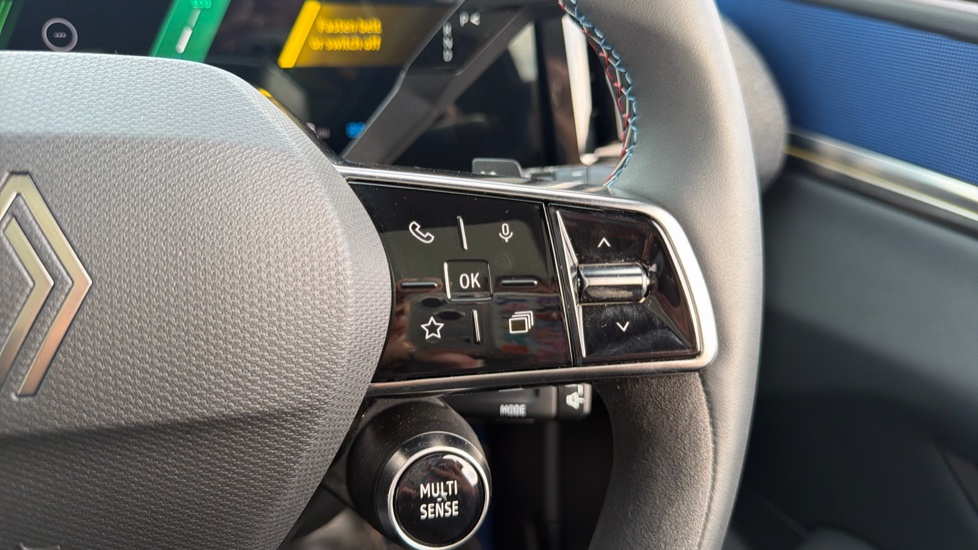 Renault Scenic E-Tech 160kW Iconic Esprit Alpine 87kWh Long Range 5dr AT Electric Estate - Image 30
