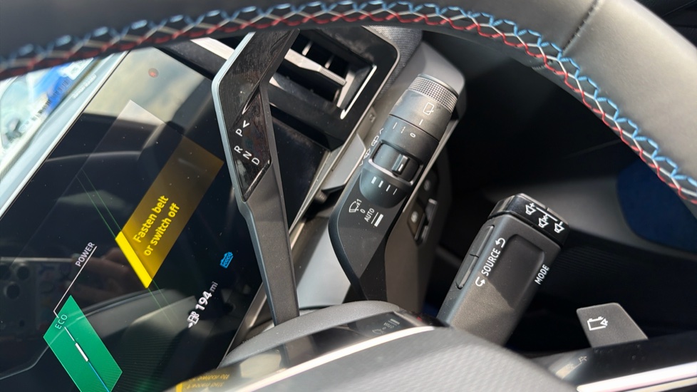 Renault Scenic E-Tech 160kW Iconic Esprit Alpine 87kWh Long Range 5dr AT Electric Estate - Image 32
