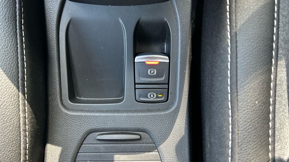 Renault Clio 1.0 TCe 90 Techno 5dr Petrol Hatchback - Image 34