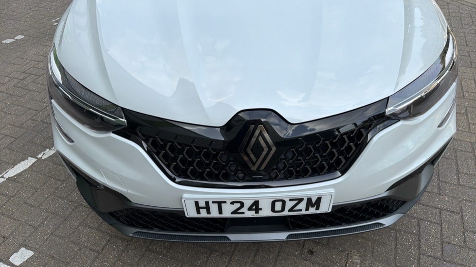 Renault Arkana 1.6 E-Tech FHEV 145 Esprit Alpine 5dr Auto Hybrid Estate - Image 8