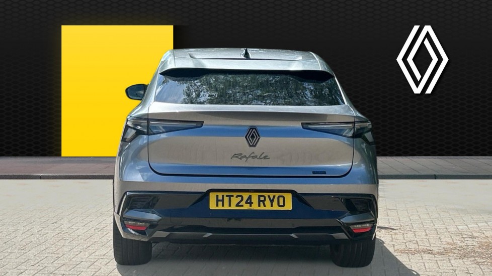 Renault Rafale E-Tech FHEV Techno Esprit Alpine 5dr Auto 4C Hybrid Estate - Image 6
