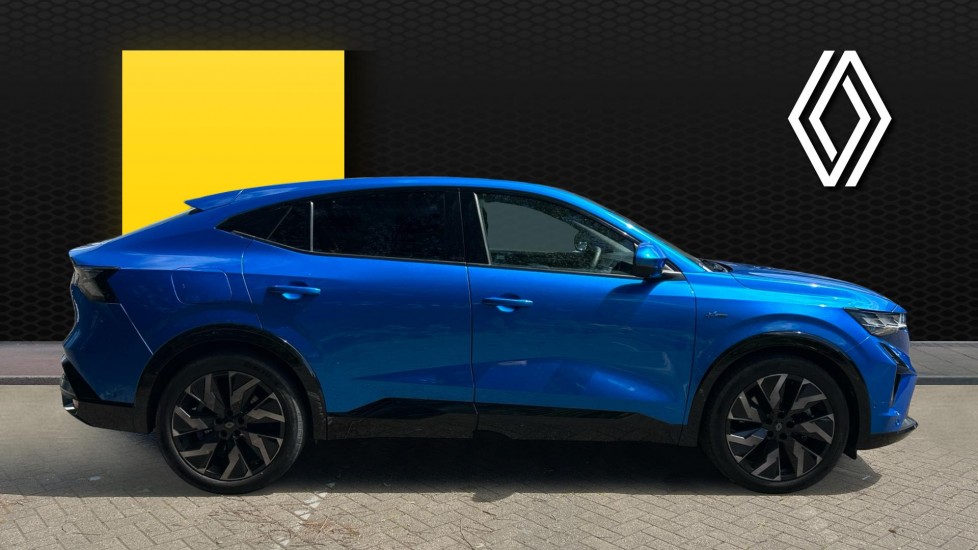 Renault Rafale E-Tech FHEV Iconic Esprit Alpine 5dr Auto 4C Hybrid Estate - Image 5