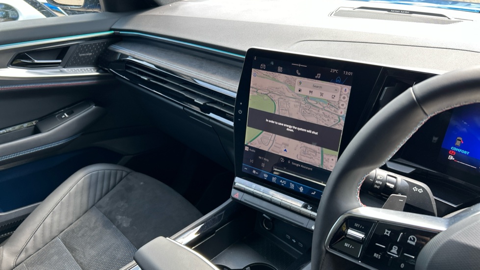 Renault Rafale E-Tech FHEV Iconic Esprit Alpine 5dr Auto 4C Hybrid Estate - Image 14