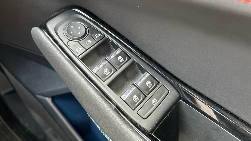 Renault Rafale E-Tech FHEV Iconic Esprit Alpine 5dr Auto 4C Hybrid Estate - Image 21