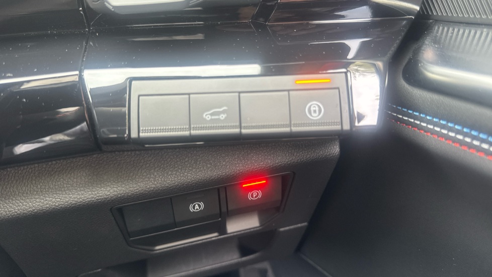 Renault Rafale E-Tech FHEV Techno Esprit Alpine 5dr Auto 4C Hybrid Estate - Image 28