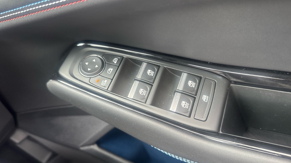 Renault Rafale E-Tech FHEV Techno Esprit Alpine 5dr Auto 4C Hybrid Estate - Image 29