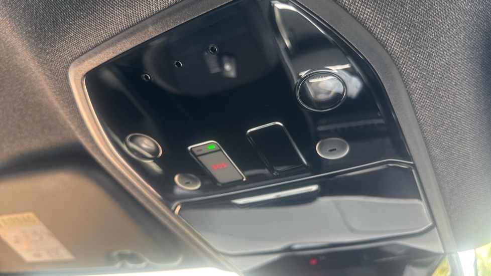Renault Rafale E-Tech FHEV Techno Esprit Alpine 5dr Auto 4C Hybrid Estate - Image 30