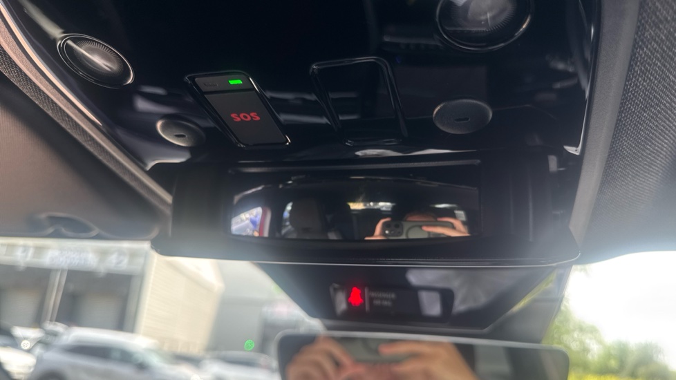 Renault Rafale E-Tech FHEV Techno Esprit Alpine 5dr Auto 4C Hybrid Estate - Image 31