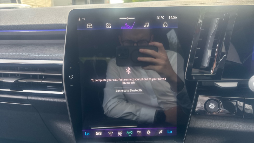 Renault Rafale E-Tech FHEV Techno Esprit Alpine 5dr Auto 4C Hybrid Estate - Image 34
