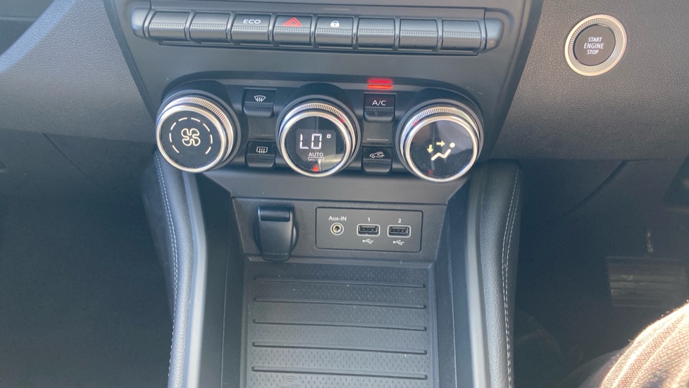 Renault Zoe 100KW GT Line R135 50KWh Rapid Charge 5dr Auto Electric Hatchback - Image 25