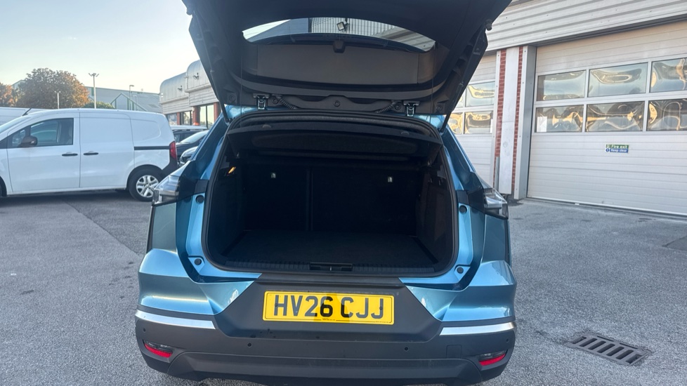 Renault Symbioz 1.8 E-Tech FHEV 160 Techno 5dr Auto Hybrid Estate - Image 4