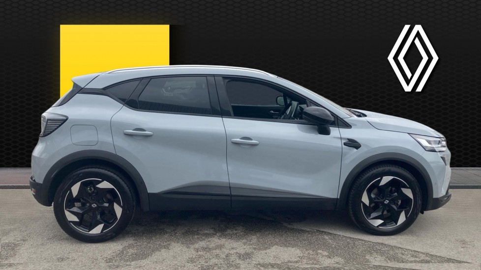 Renault Captur 1.2 TCE 115 Techno 5dr Petrol Hatchback - Image 5