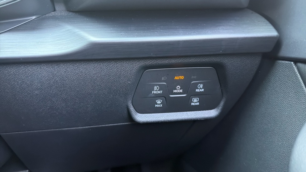 CUPRA Formentor 1.4 eHybrid 204 V1 5dr DSG Estate - Image 34