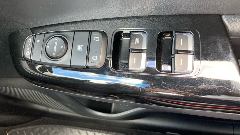Kia Sportage 1.6 CRDi ISG GT-Line 5dr Diesel Estate - Image 34