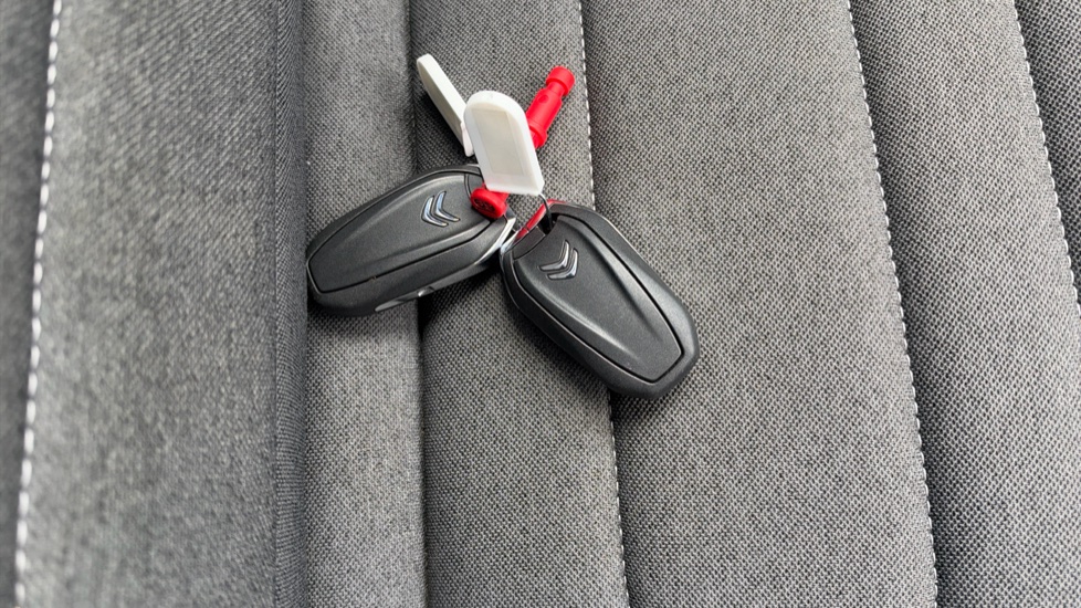 Citroen C4 1.2 PureTech [130] Shine 5dr Petrol Hatchback - Image 20