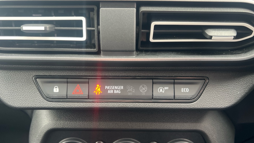 Dacia Sandero 1.0 Tce Expression 5dr Bi Fuel Hatchback - Image 40